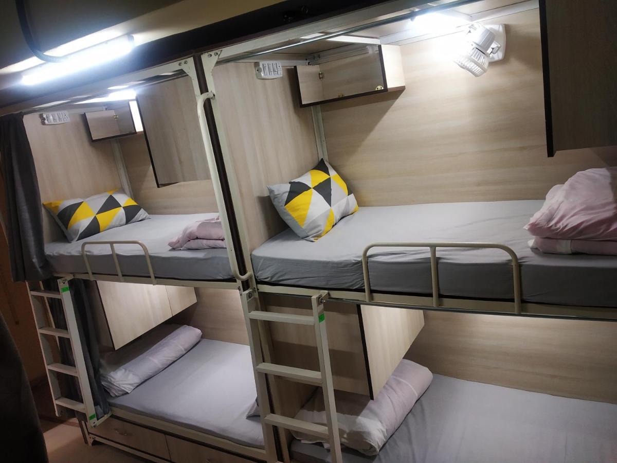 Hostel Abuzz Oxfordcaps Simla Exteriér fotografie